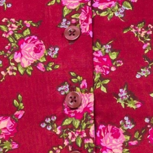 Motel rocks red floral crop top. - Picture 3 of 4